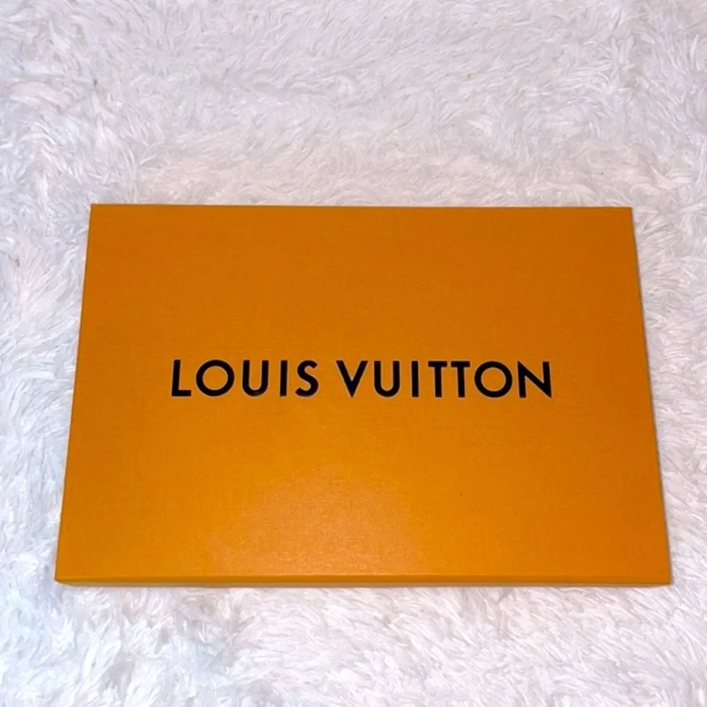 New Louis Vuitton Limited Edition Damier Denim Mono Patchwork Elizabeth Pouch
